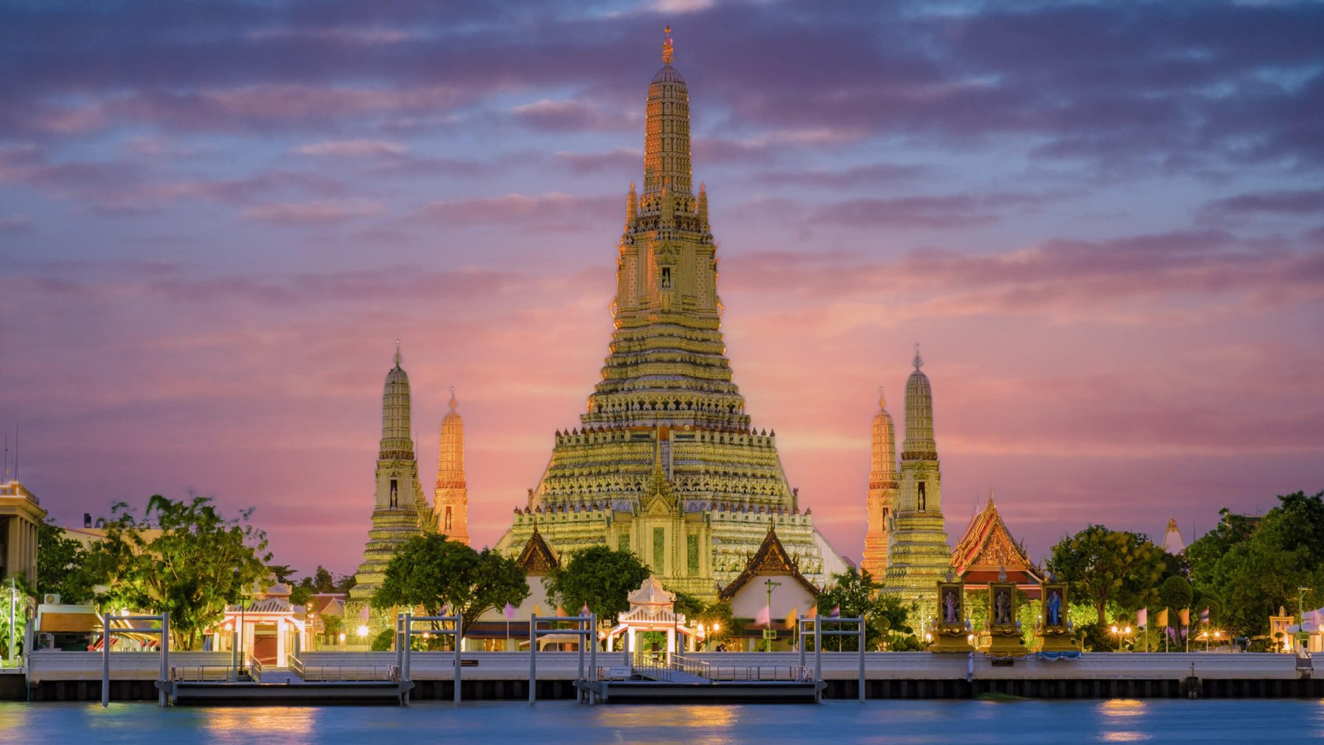 visit wat arun thailand