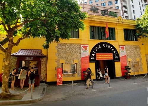 Hoa Lo Prison
