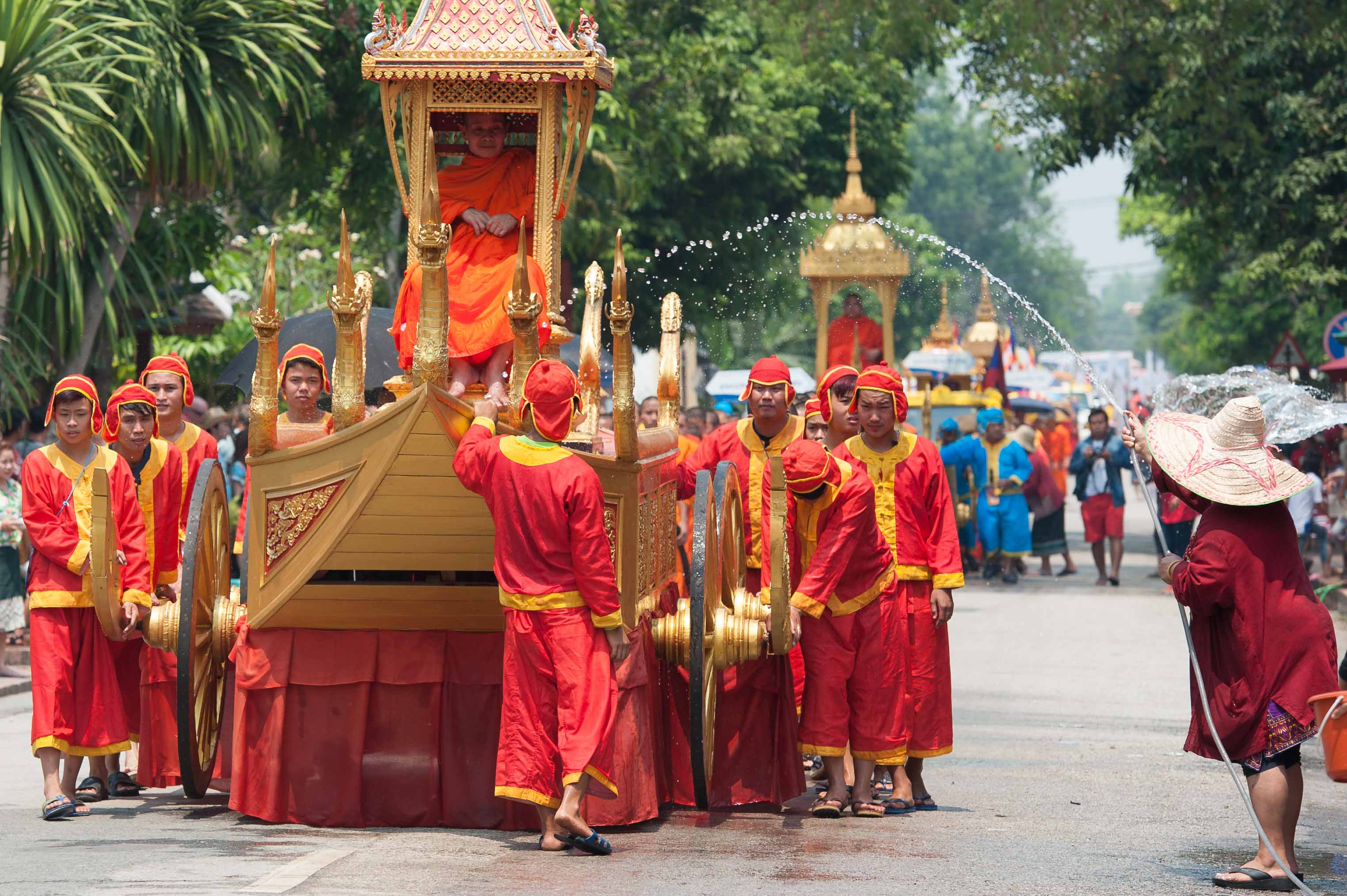 pi mai festival