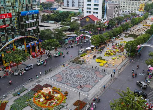 Nguyen Hue Walking Street