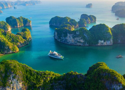 best time to visit vietnam ha long bay