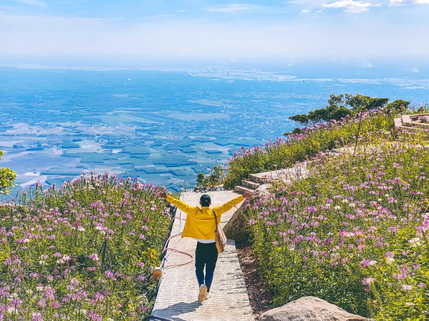 Ba Den mountain best trekking in vietnam
