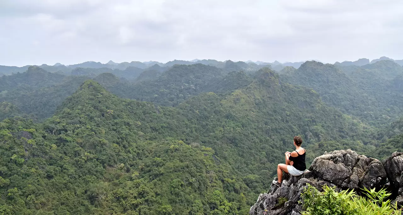 hiking in vietnam cat ba