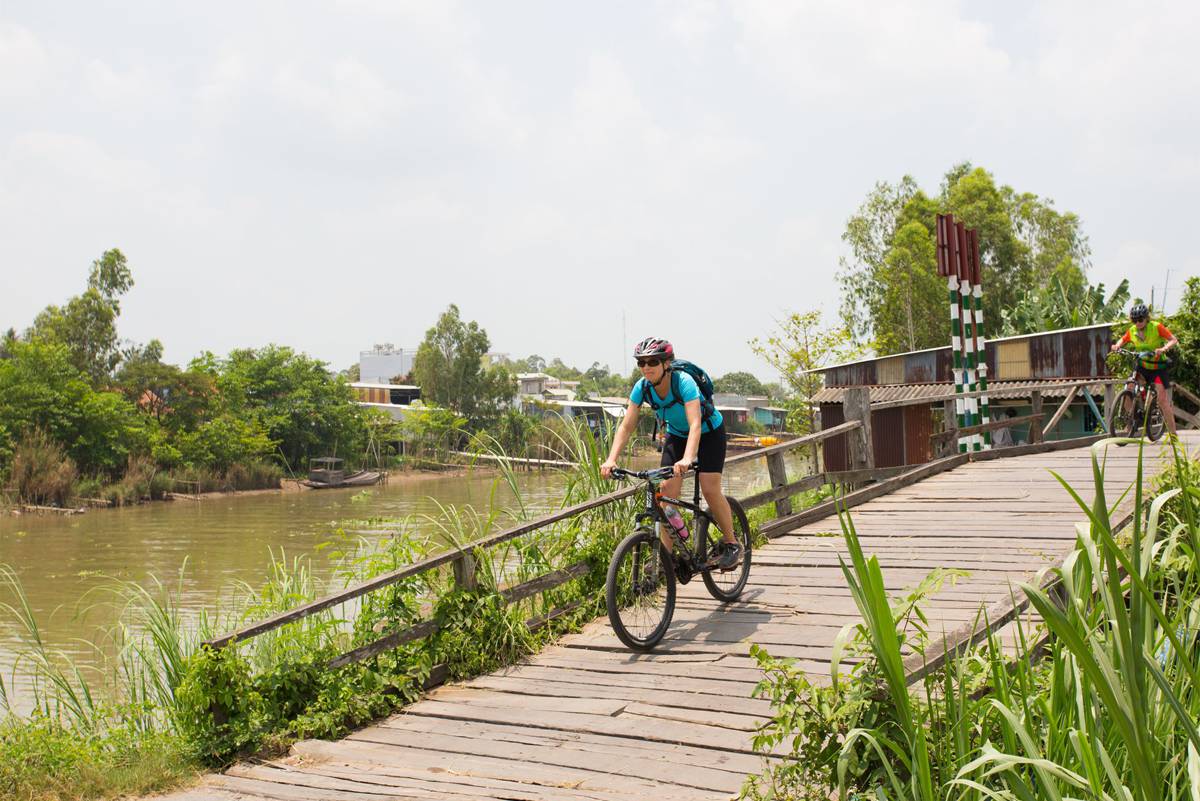 vietnam cycling tours