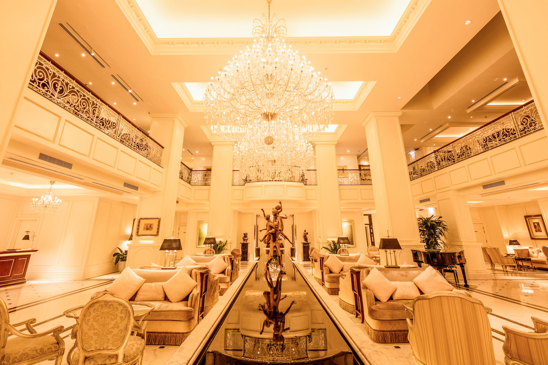 Unlike many other luxury hotels, Apricot Hotel Hanoi was designed as a tribute to Vietnamese fine arts.
