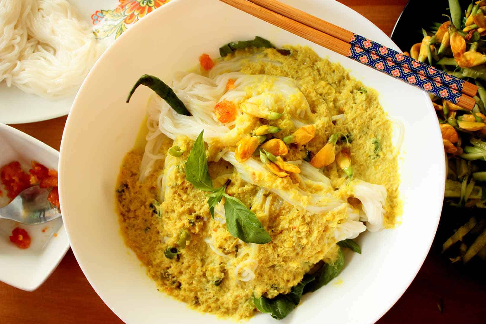 Cambodia culture tours with Nom Banh Chok - A Khmer breakfast staple
