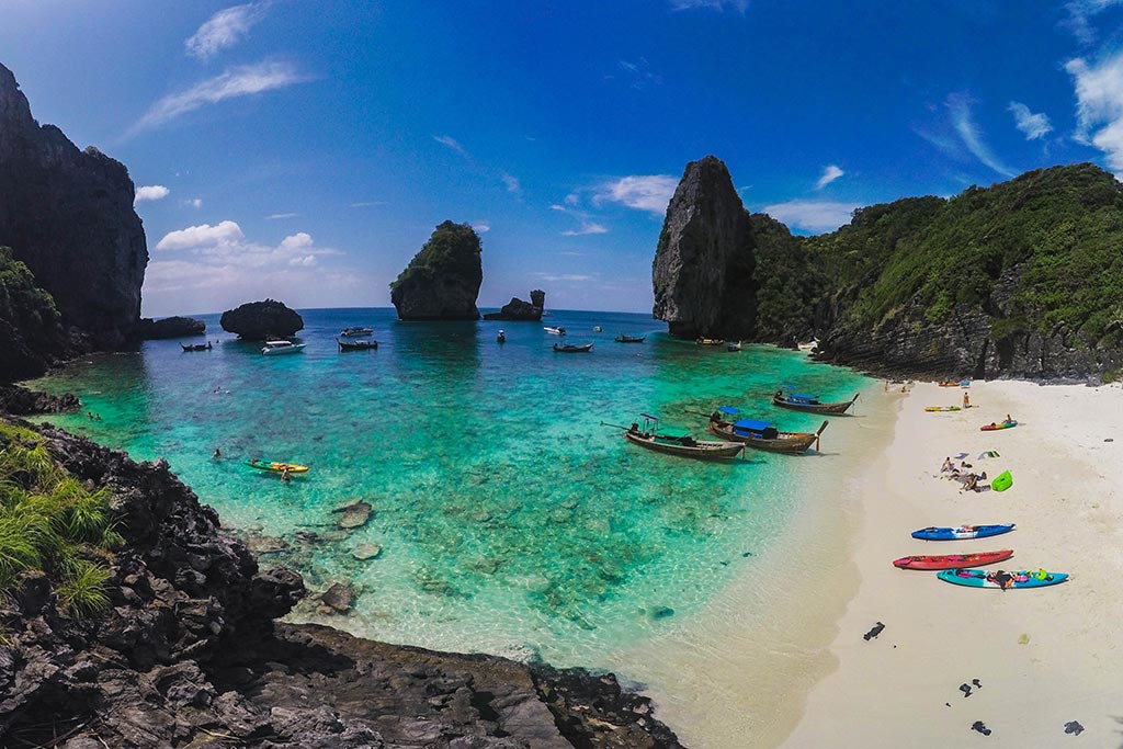 FIT travel Southeast Asia in Koh Lanta