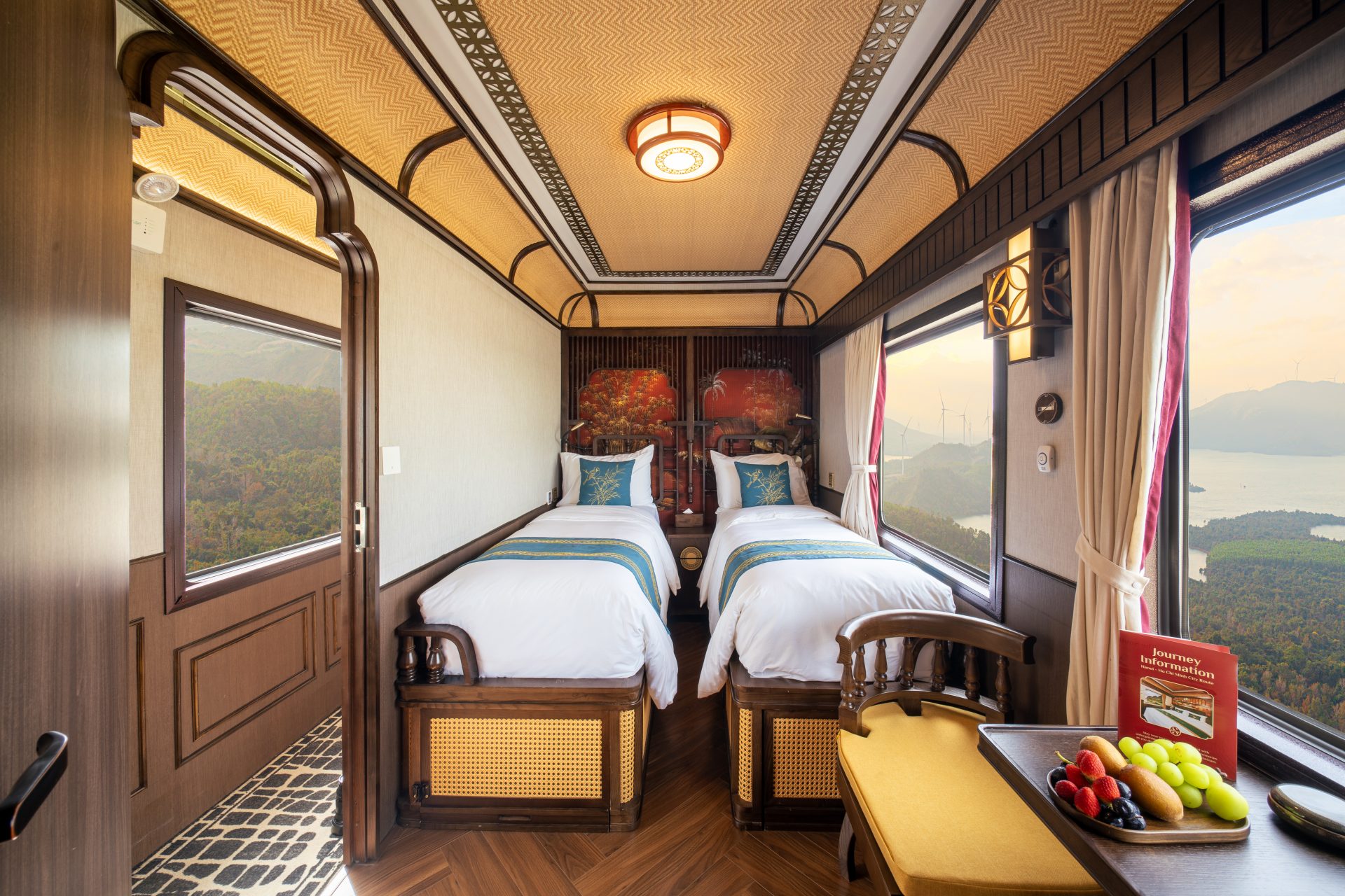 Luxury travel Vietnam aboard SJourney