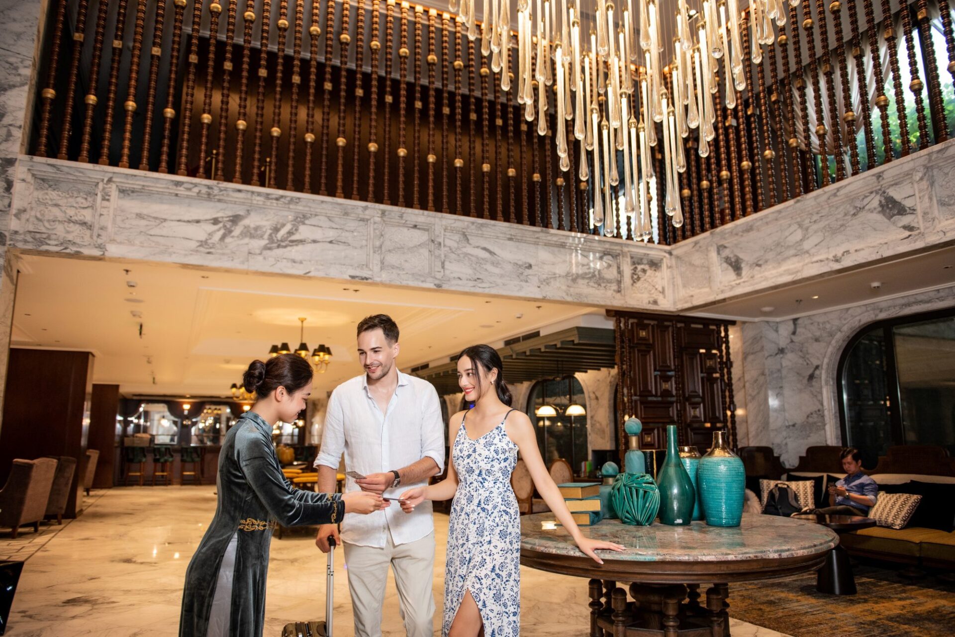 Peridot Grand Luxury Hotel offers an experience that embodies elegance and tranquility in the heart of the city.