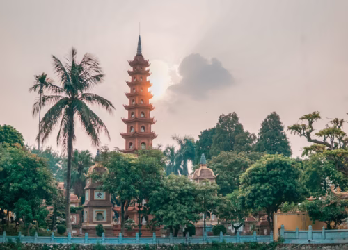 Best Vietnam Cambodia Laos Itinerary 14 Days (With Market Adaptations)