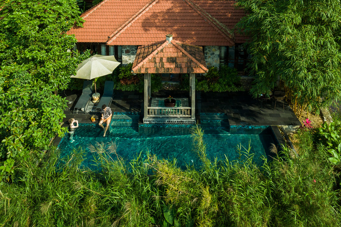 At Tam Coc Garden Resort, Full Moon Villa is designed for couples or small families.