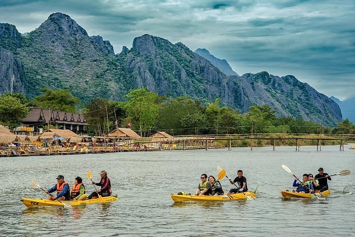 Kayaking on the Nam Song River: Adventurous Things to Do in Laos