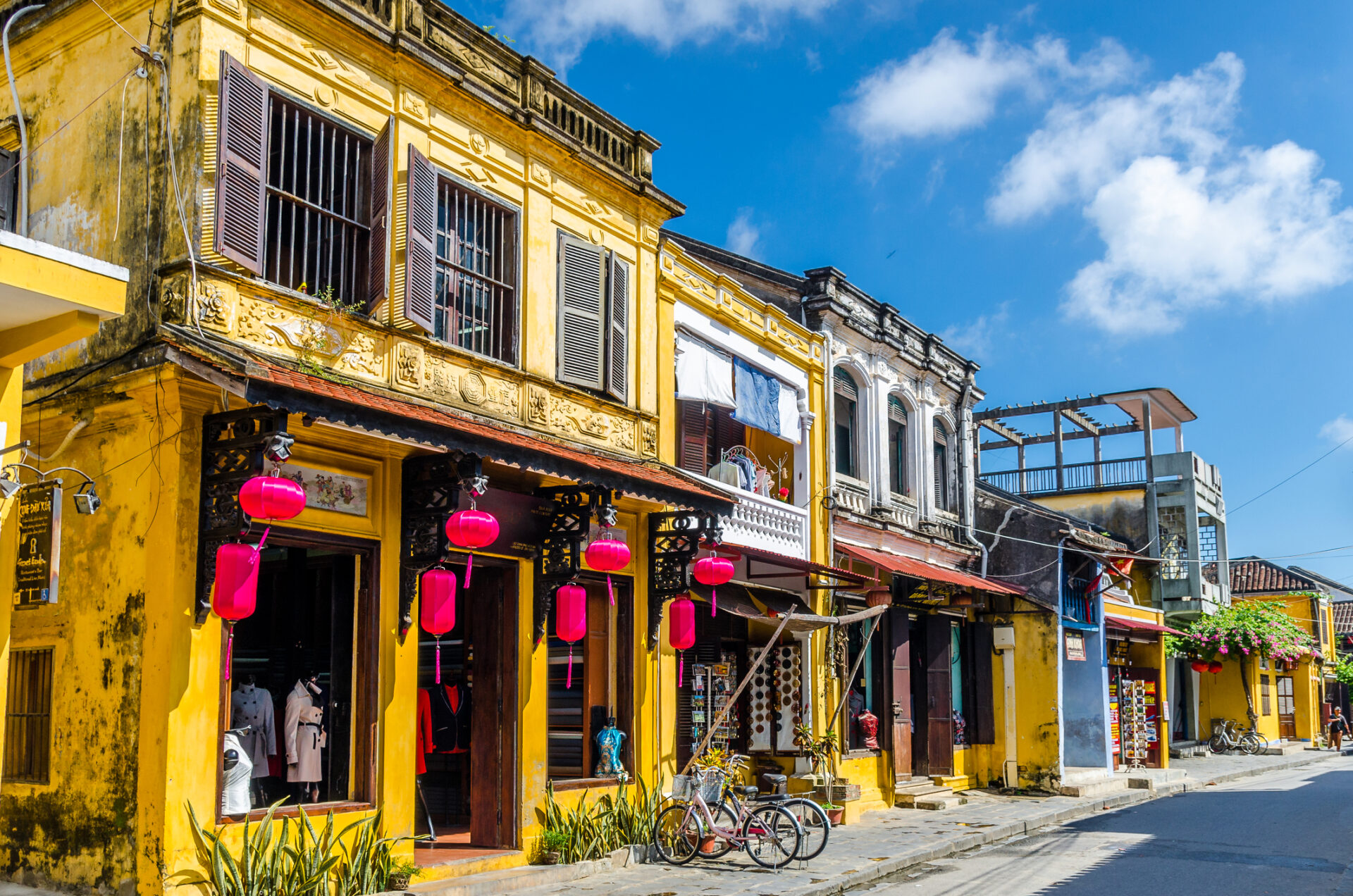 A sunny street in Hoi An, a charming and safe destination for travelling Vietnam solo