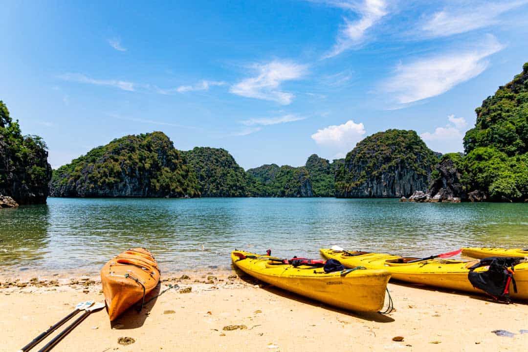 A Vietnam adventure of Kayaking The Bai Tu Long Bay