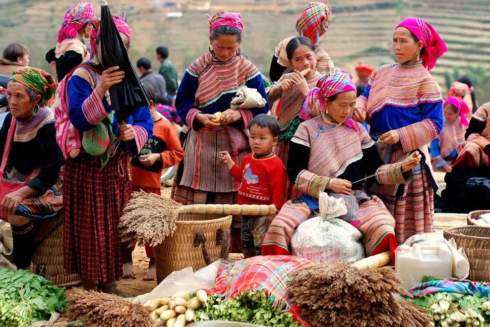 Coc Ly Market, a destination on a Sapa market tour