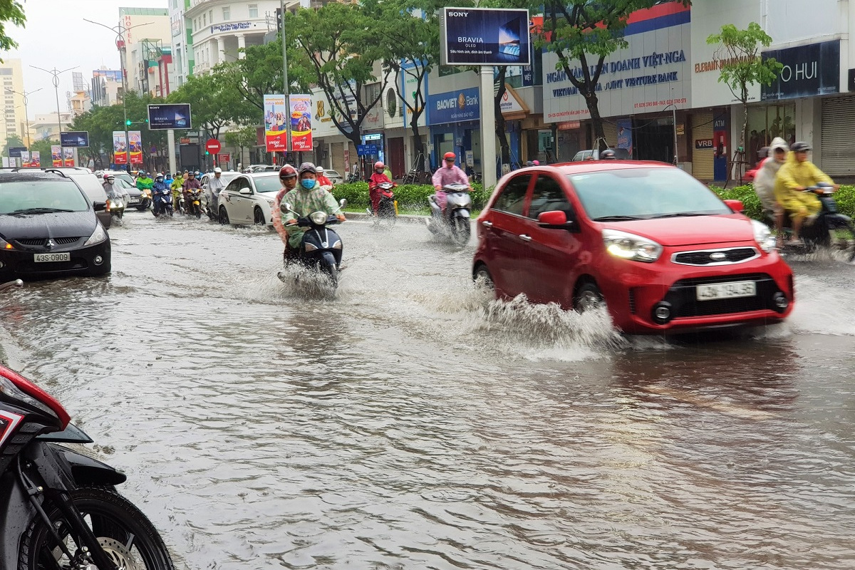 The rainy season is not the best time to visit Da Nang