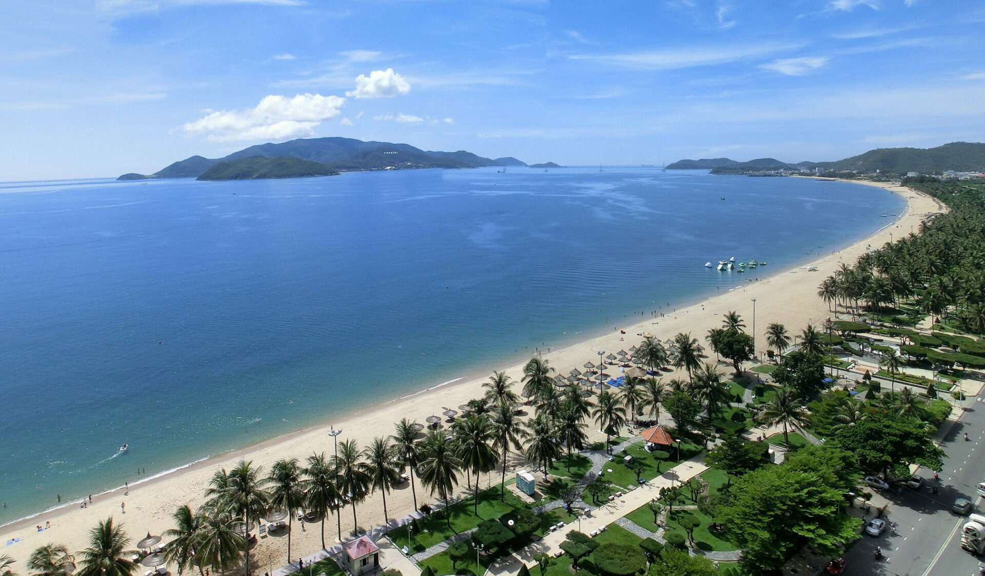 Tran Phu Beach - One of the best beaches in Nha Trang Vietnam