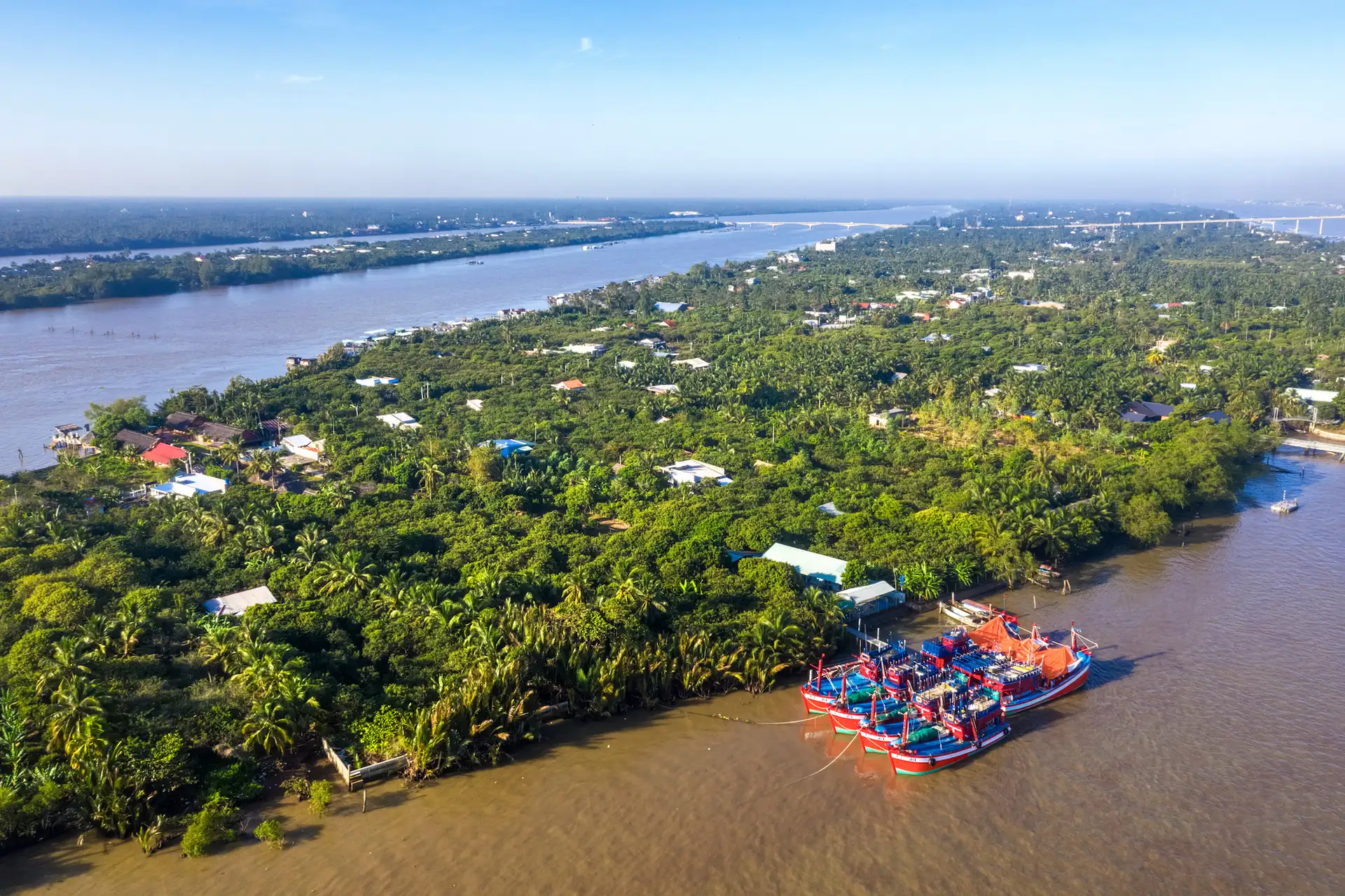 Phoenix Island – A local island village