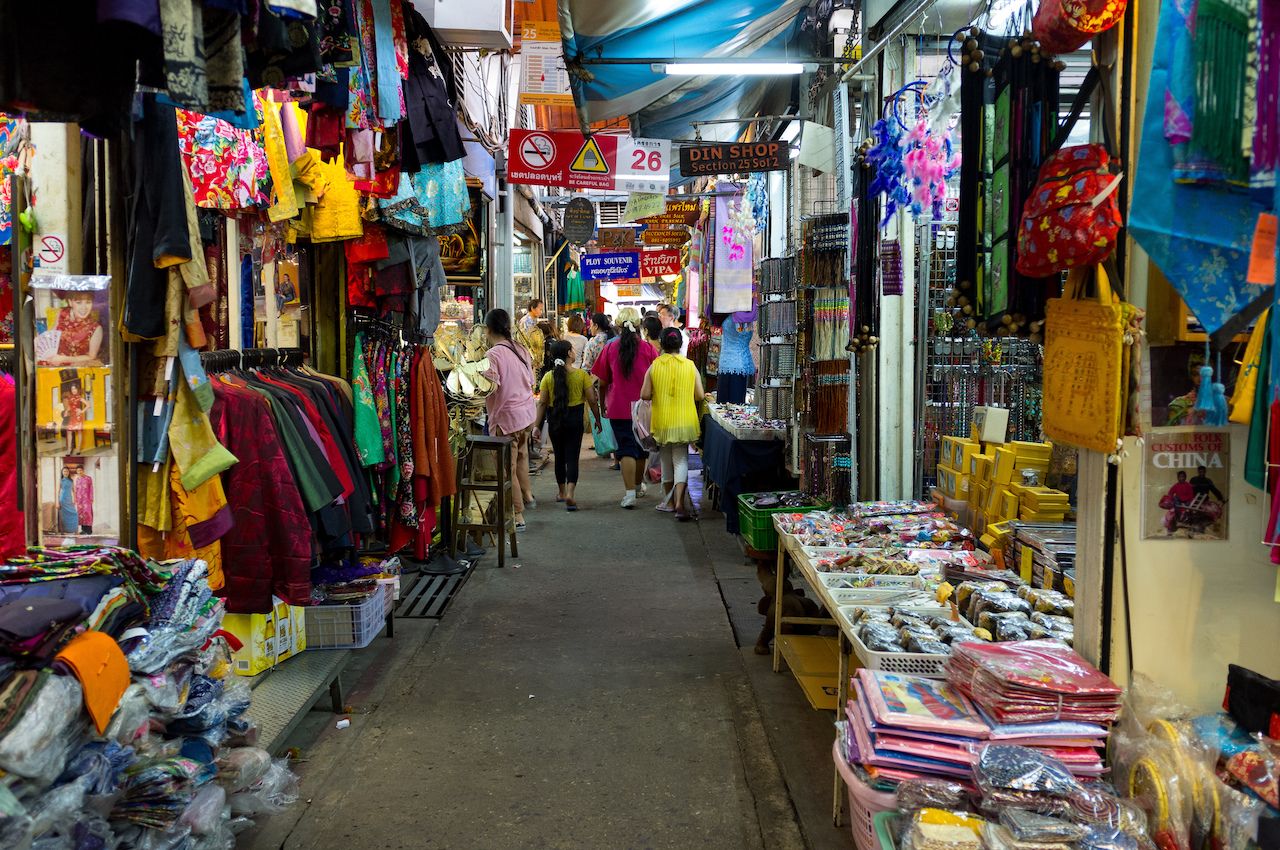 Victory Monument - A famous food court for Bangkok food tour