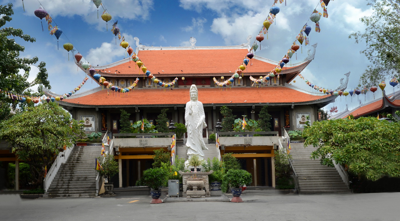 Vinh Nghiem Pagoda offers peaceful cultural moments during ho chi minh city sightseeing.