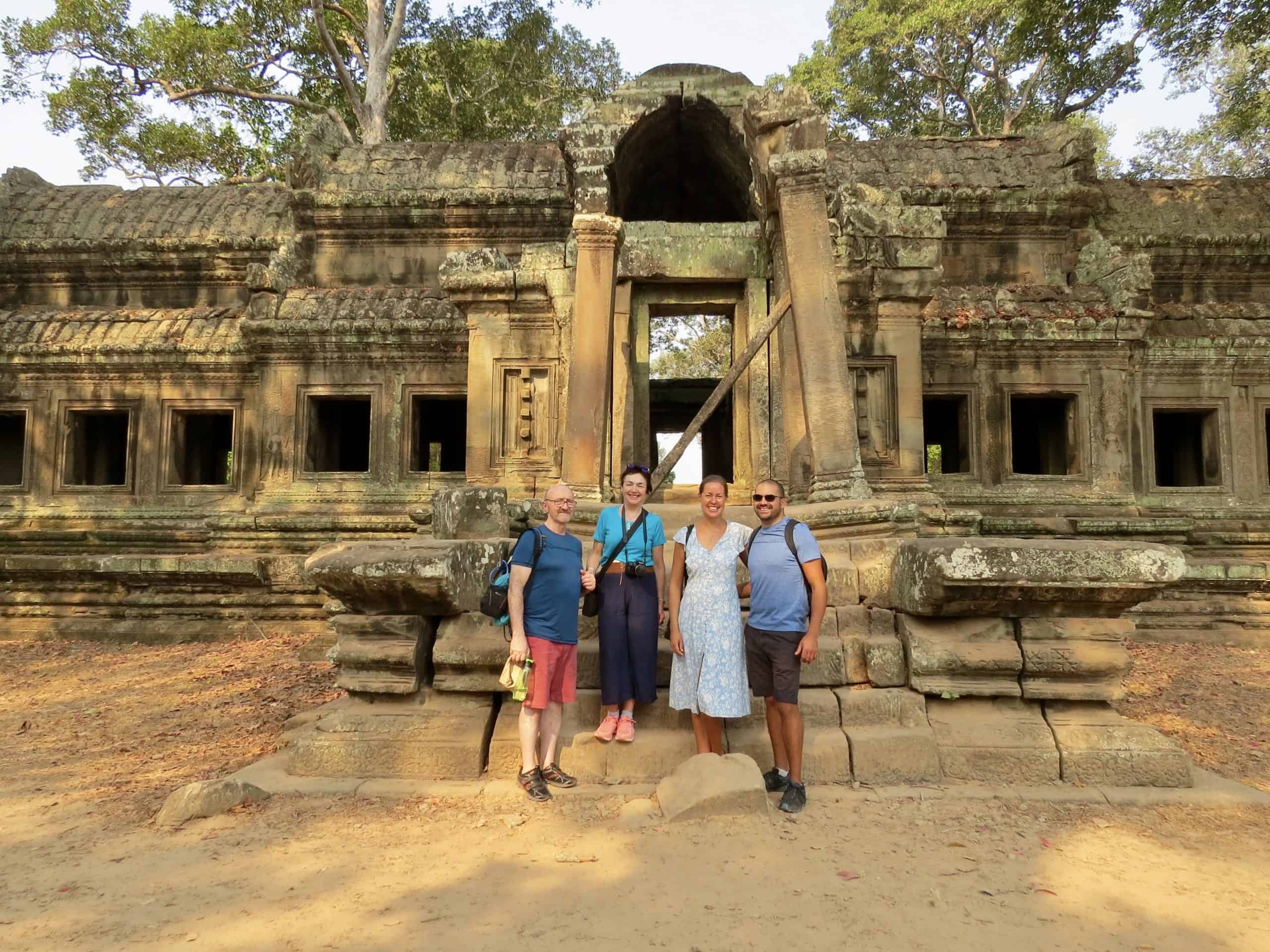 Angkor Wat tours group visiting ancient temple