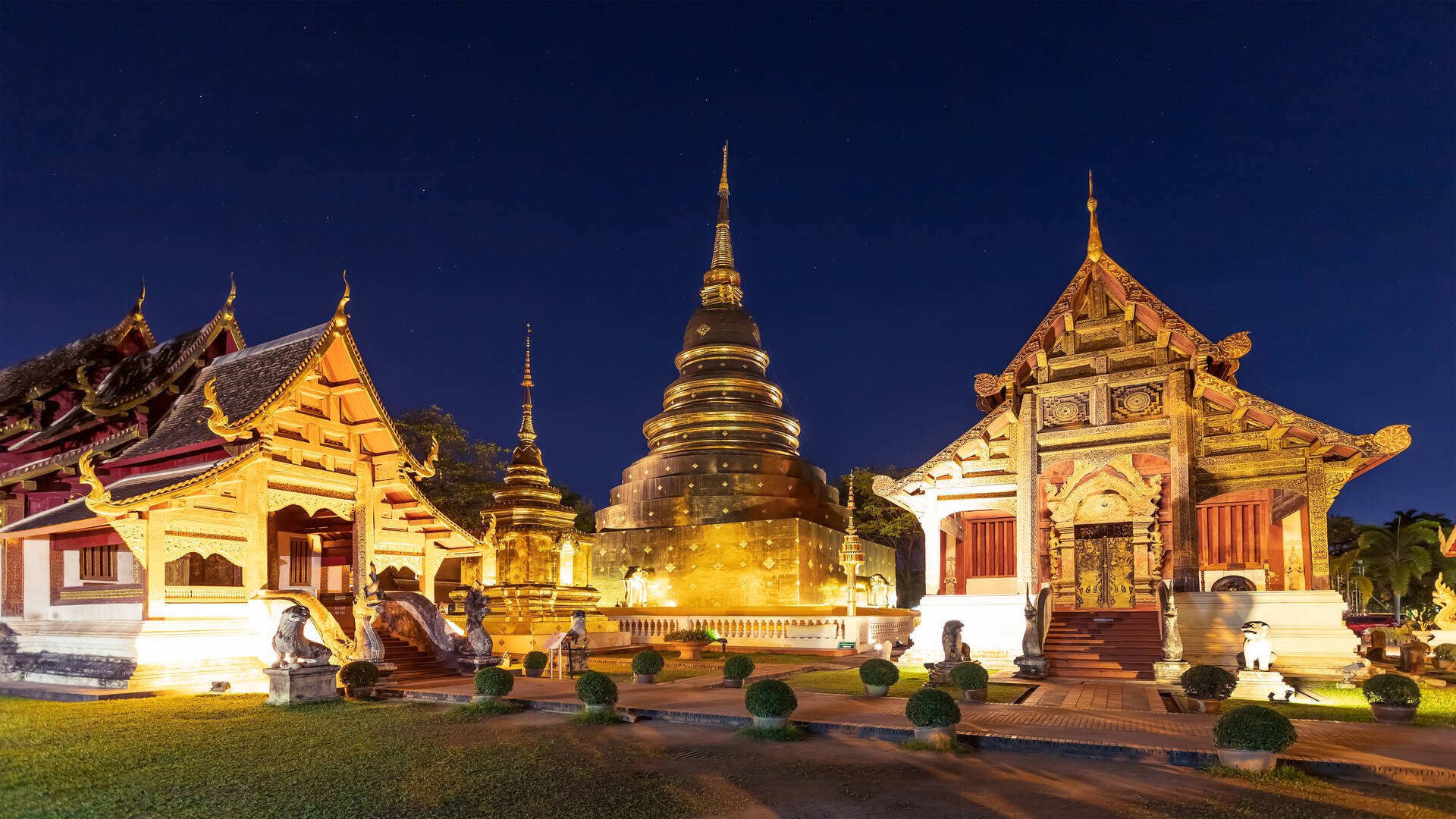 Temples of Wat Phra Singh in Chiang Mai, a beautiful example of chiang mai nightlife