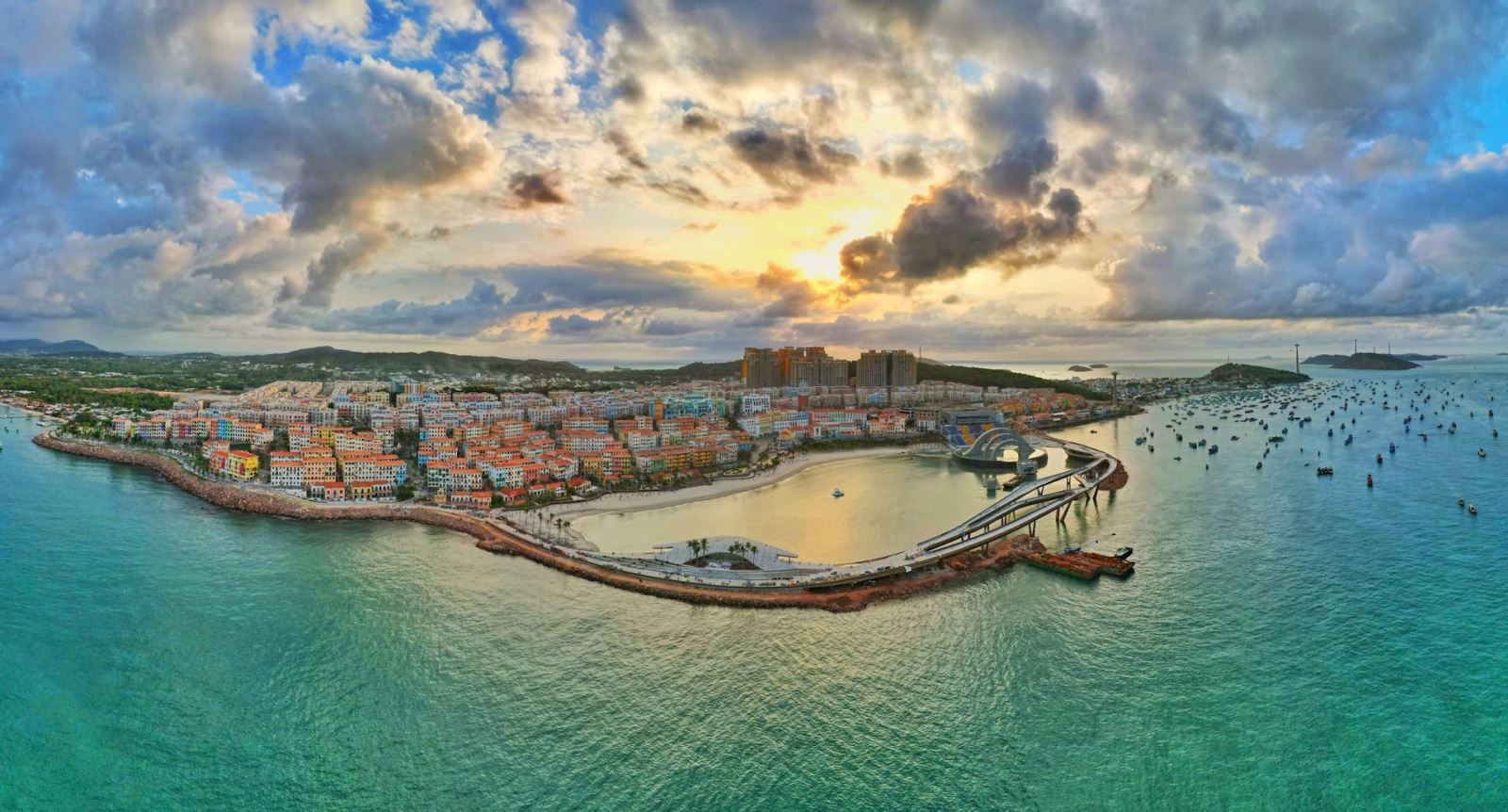Panoramic sunset view of Phu Quoc - A relaxing stop for a Vietnam Itinerary.