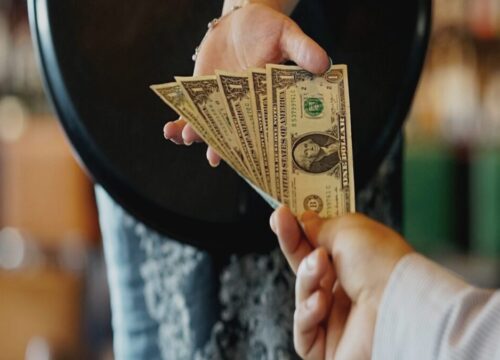 Navigating Tipping in Vietnam: A Comprehensive Guide for the Thoughtful Traveler