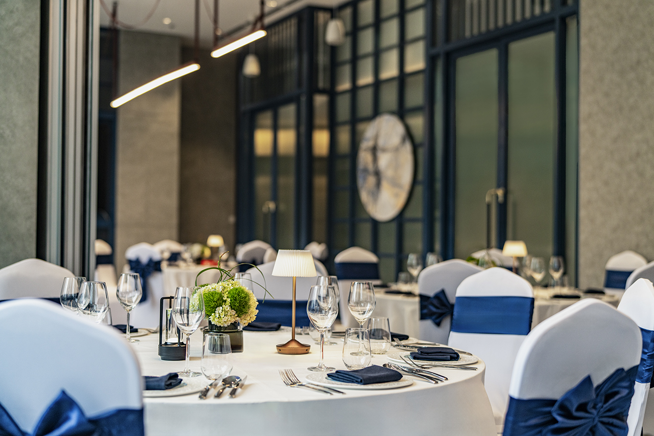 The ballroom of Hotel Indigo Saigon The City offers an environment ideally suited for workshops and seminars