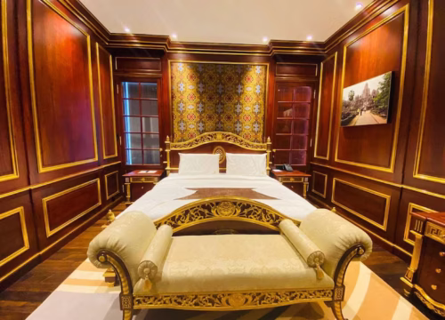 V V Hotel Battambang – Modern Comfort With Cambodia Culture