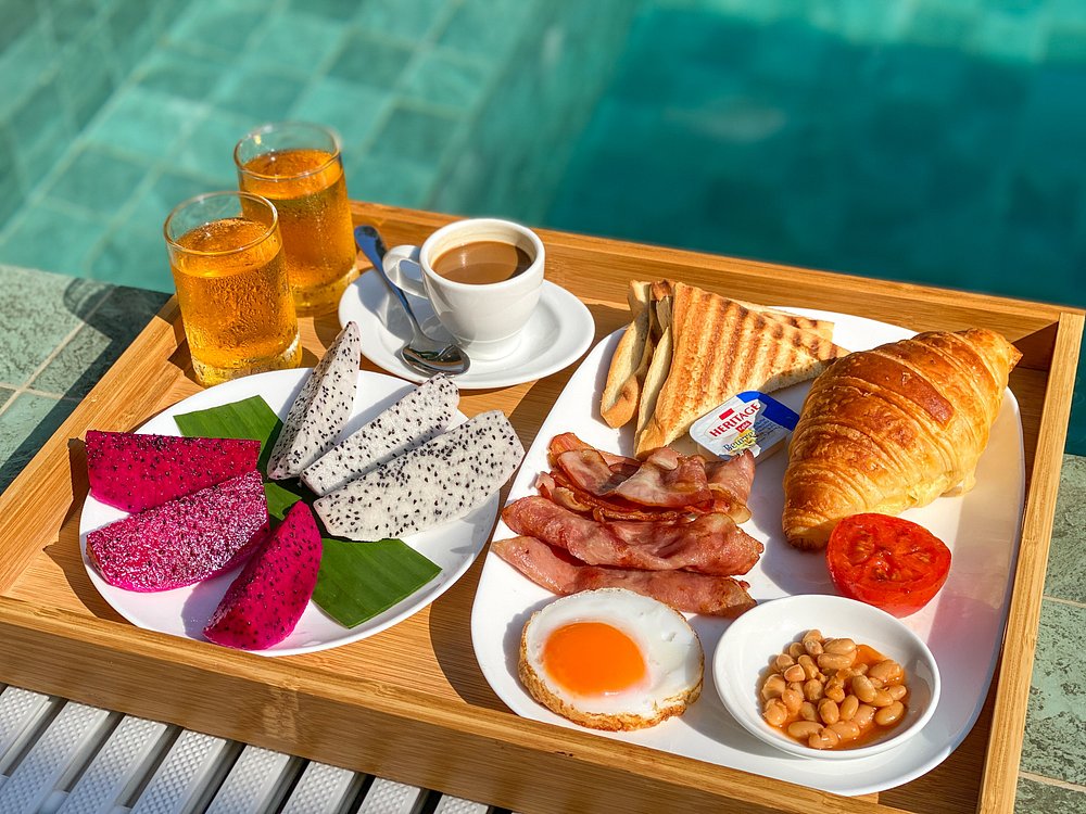 A à la carte breakfast is served every morning at Muni Residence & Spa.