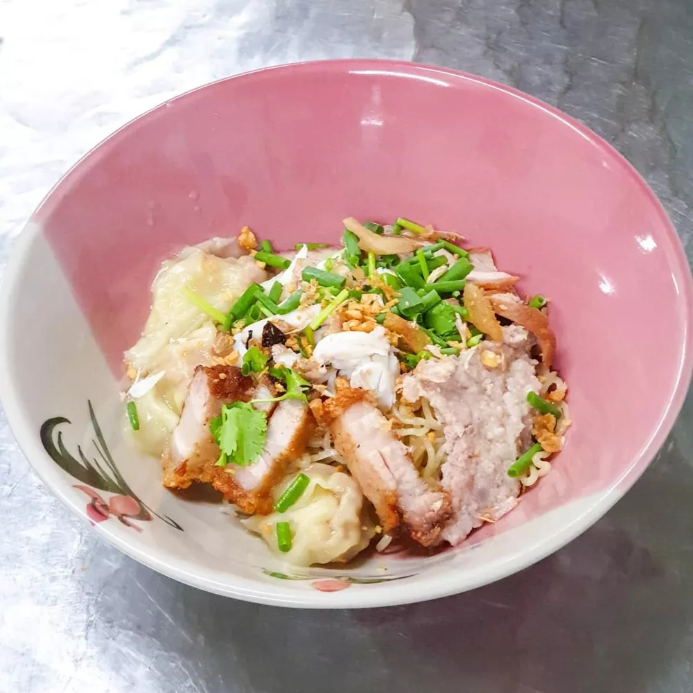 Egg noodles with grilled pork at Bangkok Street Food MICHELIN Restaurants, Bunloet Pom Prap specialty