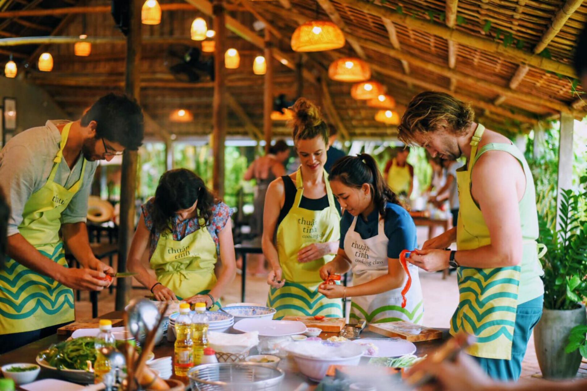 Half Day Cooking Class At Tra Que Vegetable Village Hoi An – The Essence of Hoi An Food Tours