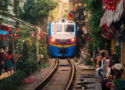 Hanoi Train Street – A Local Experience Beyond the Viral Photos