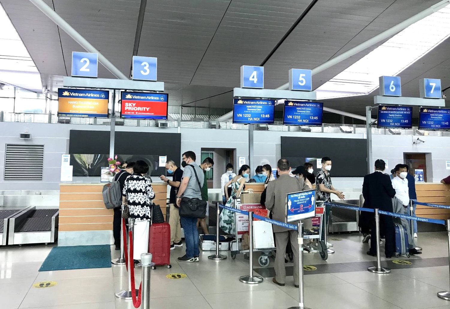 Inside Phu Quoc Airport, flights are clearly organized.