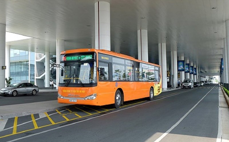 Buses are a convenient public transportation option for traveling from Noi Bai Airport.